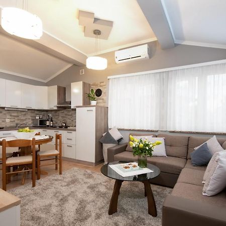 Apartman Slavica Fiume Esterno foto